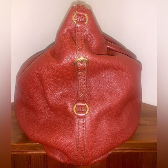 Miu Miu Large Bordeaux Pebbled Tote Bag - Picture 5 of 13